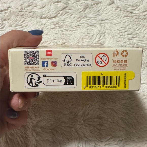 Pop Mart Pin for Love Pendant Box - Letter A - Pop Now - Picture 2 of 3